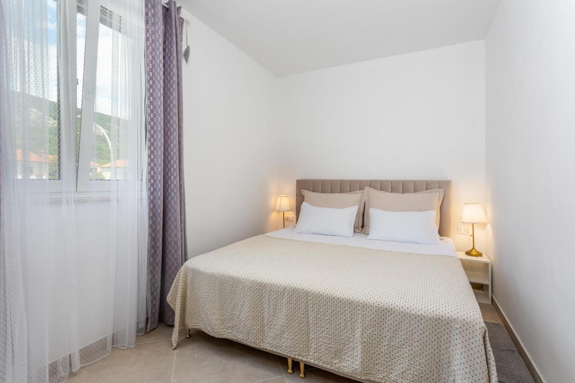 Divine Apartments Башка Екстер'єр фото